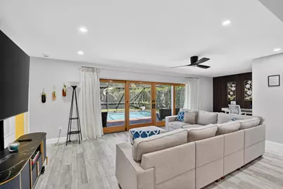 8416 Pine Tree Lane, West Palm Beach, FL 33406 - Photo 19