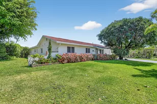 8416 Pine Tree Ln, West Palm Beach, FL 33406 - Photo 53