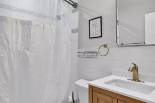 8416 Pine Tree Ln, West Palm Beach, FL 33406 - Photo 25