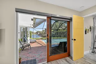 8416 Pine Tree Ln, West Palm Beach, FL 33406 - Photo 21