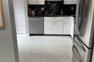 7449 Glendevon Ln, Delray Beach, FL 33446 - Photo 11