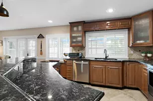 8017 NW 74th Terrace, Tamarac, FL 33321 - Photo 11