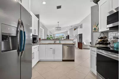 9707 Cherry Blossom Court, Boynton Beach, FL 33437 - Photo 15