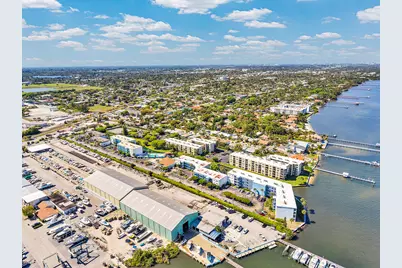 100 Waterway Drive S #109, Lantana, FL 33462 - Photo 17