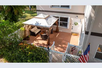 31 Clinton Court #B, Royal Palm Beach, FL 33411 - Photo 3