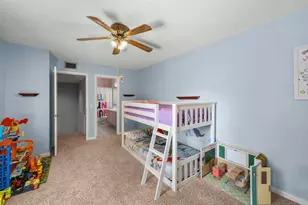 31 Clinton Ct, Royal Palm Beach, FL 33411 - Photo 25