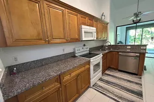 7207 Le Chalet Blvd, Boynton Beach, FL 33472 - Photo 9