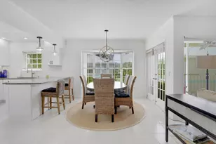 75 Venetian Dr, Delray Beach, FL 33483 - Photo 9