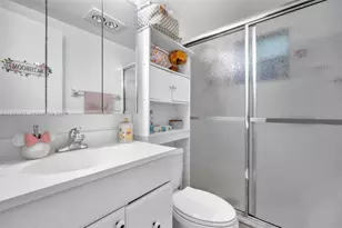 2324 Van Buren St, Hollywood, FL 33020 - Photo 15