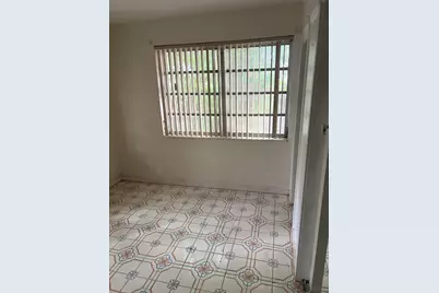 1538 NW 15th Avenue, Miami, FL 33125 - Photo 9