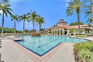 818 Spinnaker Dr E, Hollywood, FL 33019 - Photo 57