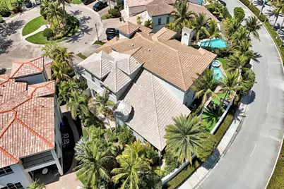 818 Spinnaker Drive E, Hollywood, FL 33019 - Photo 7