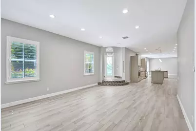 818 Spinnaker Drive E, Hollywood, FL 33019 - Photo 15