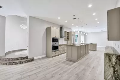 818 Spinnaker Drive E, Hollywood, FL 33019 - Photo 25