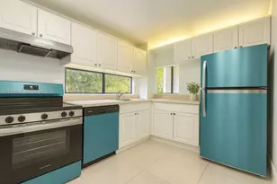 17021 N Bay Rd, Sunny Isles Beach, FL 33160 - Photo 3