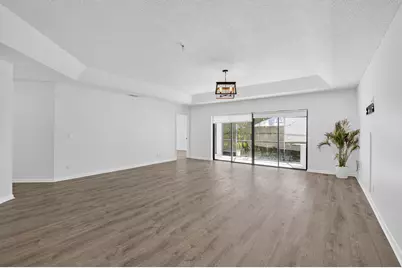 9074 Chatsworth Cascades, Boca Raton, FL 33434 - Photo 5