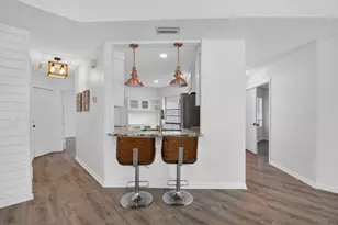 9074 Chatsworth Cascades, Boca Raton, FL 33434 - Photo 9