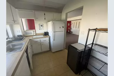 17021 N Bay Road #706, Sunny Isles Beach, FL 33160 - Photo 3