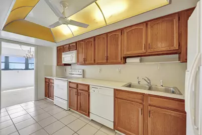 3200 Port Royale Drive N #701, Fort Lauderdale, FL 33308 - Photo 13