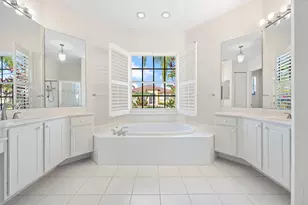 9531 Lantern Bay Cir, West Palm Beach, FL 33411 - Photo 11