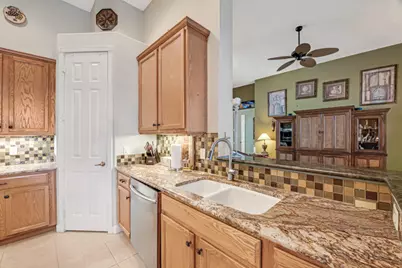 9433 Lantern Bay Circle, West Palm Beach, FL 33411 - Photo 25