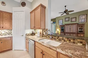 9433 Lantern Bay Cir, West Palm Beach, FL 33411 - Photo 25