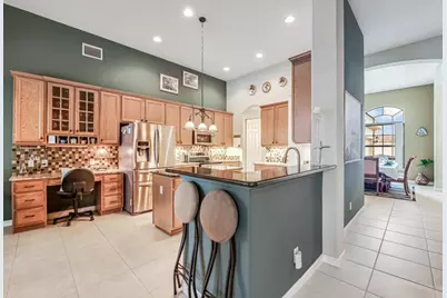 9433 Lantern Bay Circle, West Palm Beach, FL 33411 - Photo 21