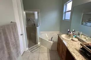 942 NW Leonardo Cir, Port Saint Lucie, FL 34986 - Photo 7