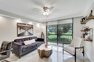 5279 S Fountains Dr S, Lake Worth, FL 33467 - Photo 11