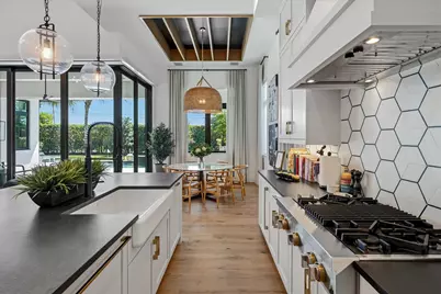 3016 Blue Cypress Lane, Wellington, FL 33414 - Photo 13