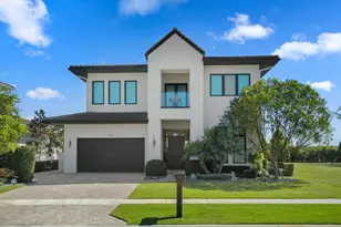 3016 Blue Cypress Ln, Wellington, FL 33414 - Photo 1