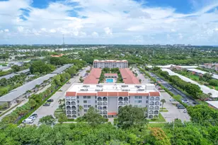 250 NE 20th St, Boca Raton, FL 33431 - Photo 29