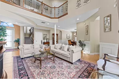 10376 Trianon Place, Wellington, FL 33449 - Photo 7