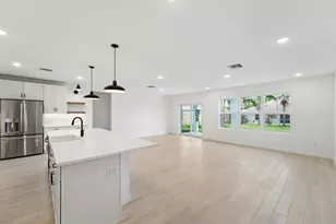 434 SW Narco Ct, Port Saint Lucie, FL 34953 - Photo 13