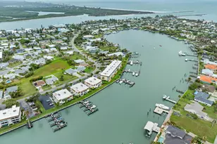 1351 Bayshore Dr, Fort Pierce, FL 34949 - Photo 29