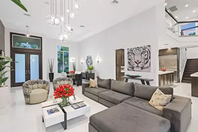 10110 Sweet Bay Street, Plantation, FL 33324 - Photo 5