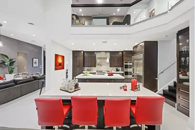 10110 Sweet Bay Street, Plantation, FL 33324 - Photo 11