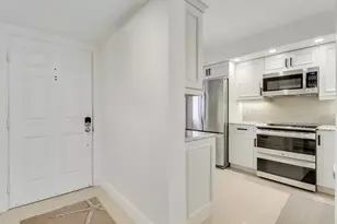 601 S Seas Dr, Jupiter, FL 33477 - Photo 3