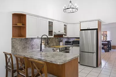5465 W 27th Lane, Hialeah, FL 33016 - Photo 7