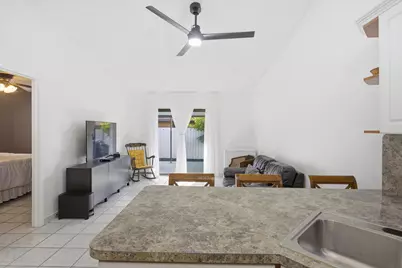 5465 W 27th Lane, Hialeah, FL 33016 - Photo 11