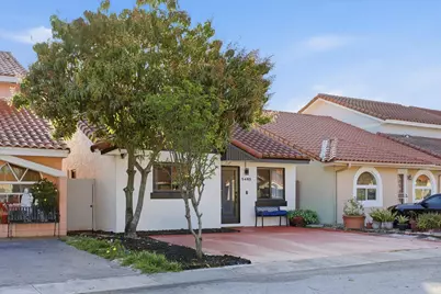 5465 W 27th Lane, Hialeah, FL 33016 - Photo 3