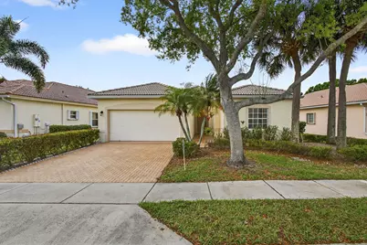 8600 Pine Cay, West Palm Beach, FL 33411 - Photo 1