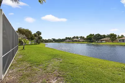 8600 Pine Cay, West Palm Beach, FL 33411 - Photo 47
