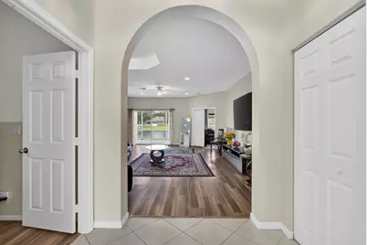 8600 Pine Cay, West Palm Beach, FL 33411 - Photo 7