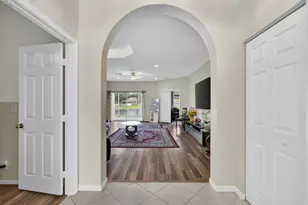 8600 Pine Cay, West Palm Beach, FL 33411 - Photo 7