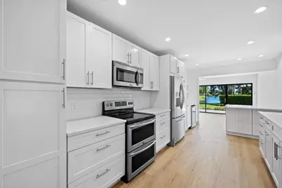 13297 Garth Court, Palm Beach Gardens, FL 33418 - Photo 7