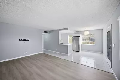 422 Burgundy I, Delray Beach, FL 33484 - Photo 5