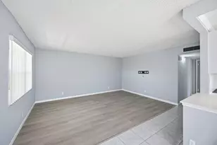 422 Burgundy I, Delray Beach, FL 33484 - Photo 5