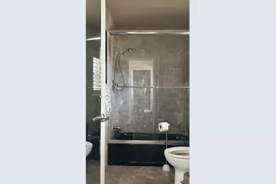 5728 S Bayberry Lane, Tamarac, FL 33319 - Photo 25