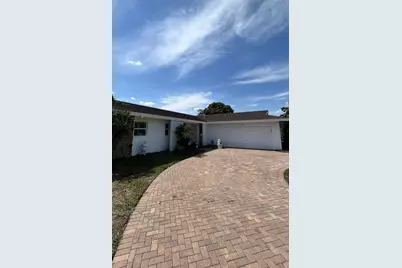 5728 S Bayberry Lane, Tamarac, FL 33319 - Photo 5